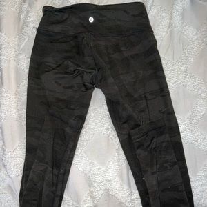 Camo lululemon leggings